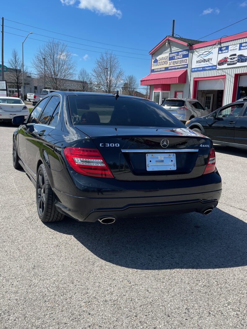 
								2014 Mercedes-Benz C-Class full									