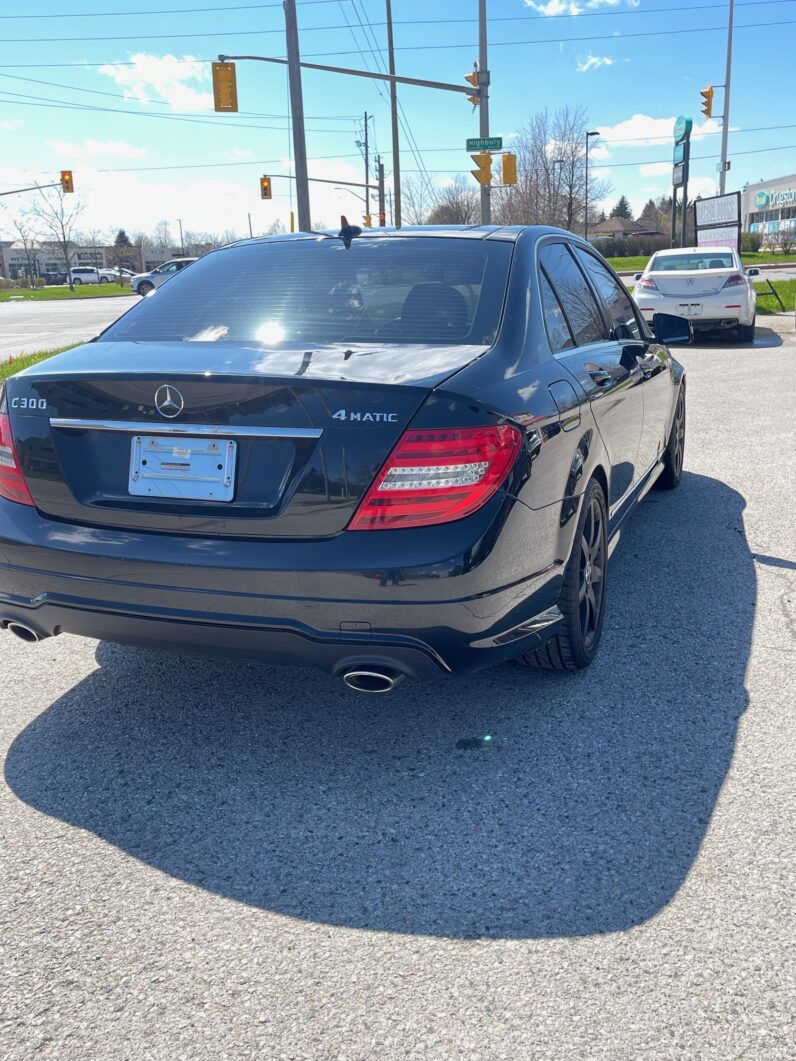 
								2014 Mercedes-Benz C-Class full									