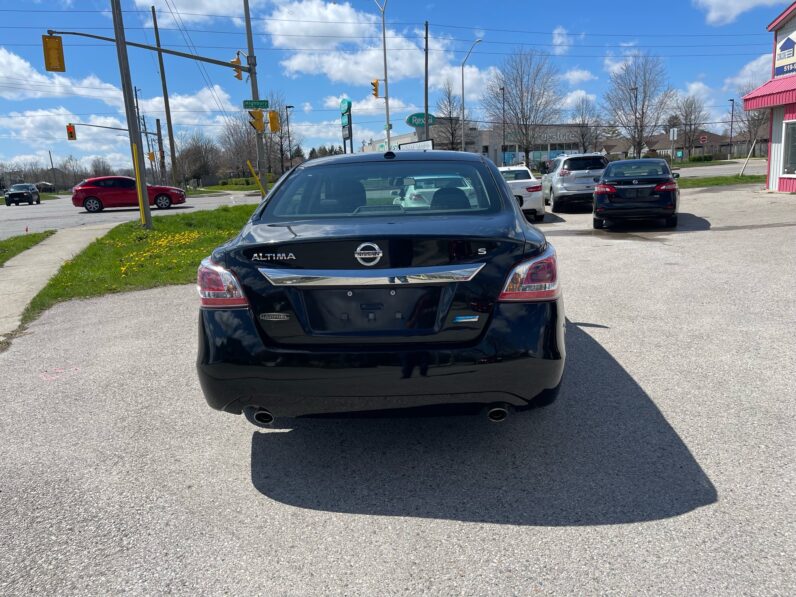 
								2014 Nissan Altima S full									